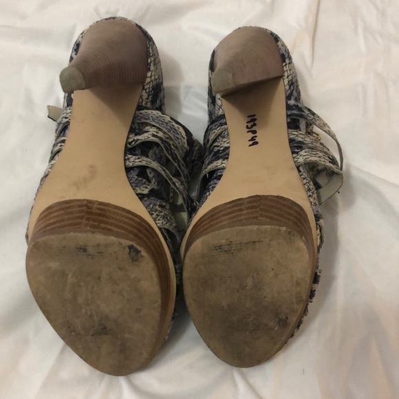 Python wooden stilettos - Picture 4 of 5